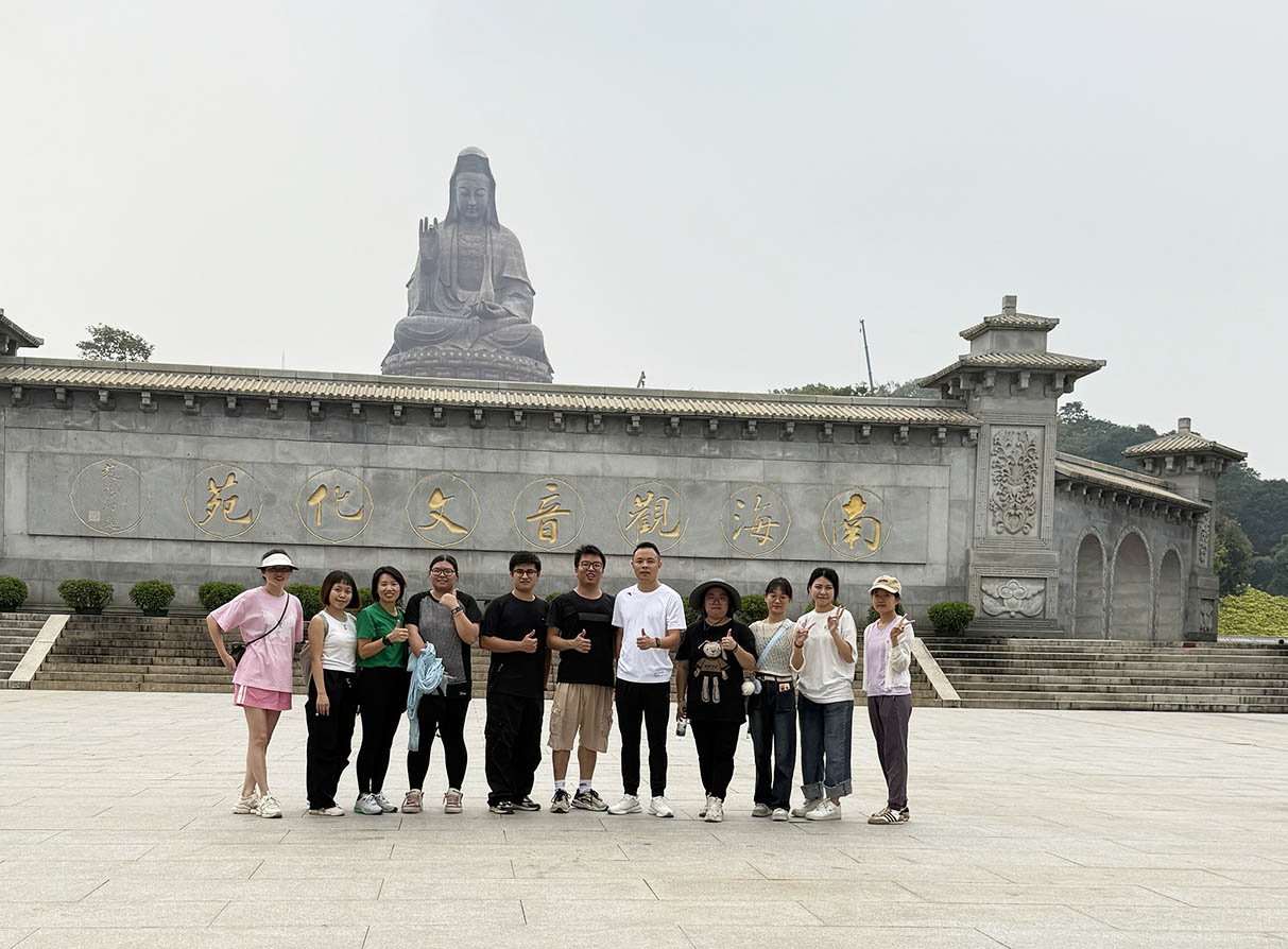 Company team building- the joy of climbing the mountain together